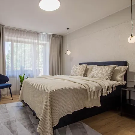 Uus Street Apartment, Modern Near Centre With Free Parking *
