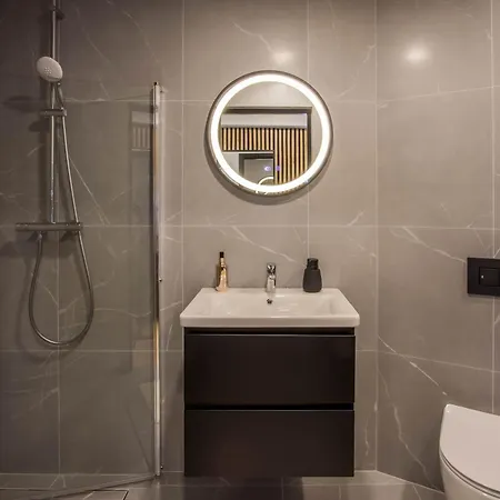 Apartman Uus Street Apartment, Modern Near Centre With Free Parking Tartu